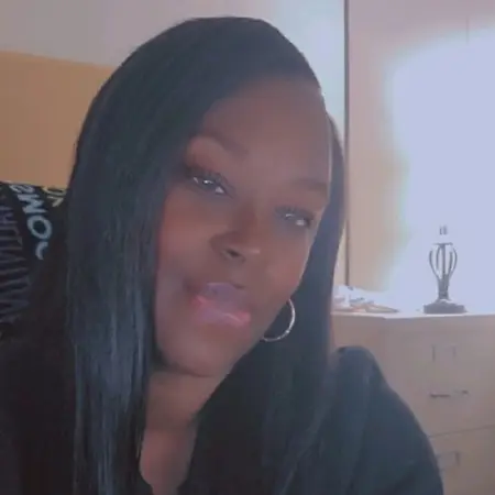 Selina Rhodes, Health Information Specialist on Influential Women