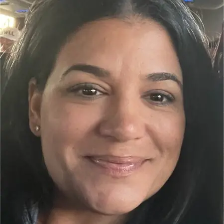 Amanda Arroyo, Area Business Manager on Influential Women