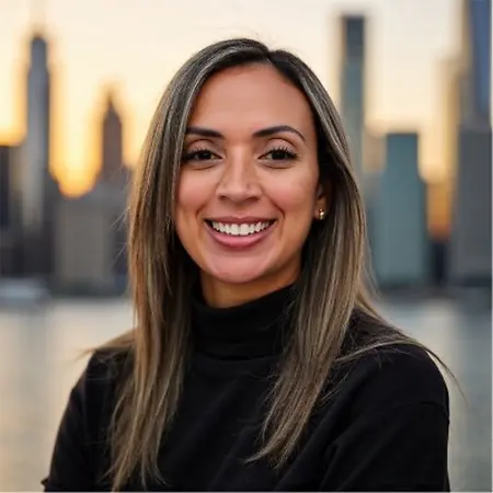 Vianca Cosper, Senior Account Executive, Enterprise on Influential Women