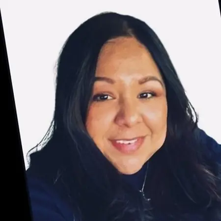 Amanda Gonzales, Customer Service Advocate on Influential Women