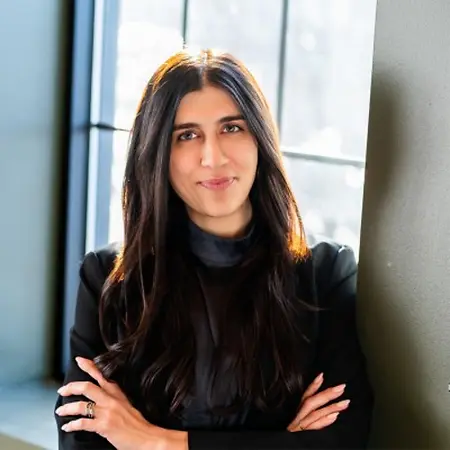 Hannah Hurckes, CEO on Influential Women