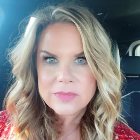 Shannon Oakley, Executive Director on Influential Women