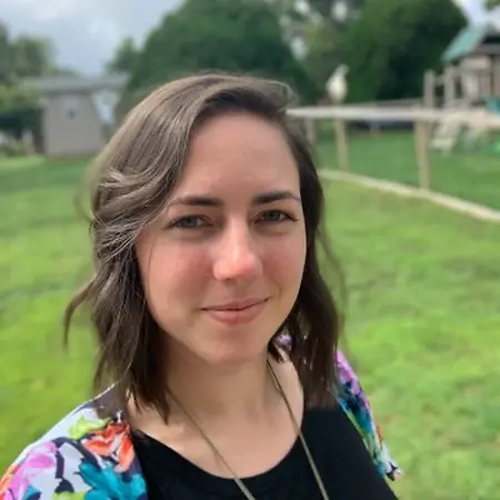 Briana Wyzinski, Executive Assistant to the President on Influential Women