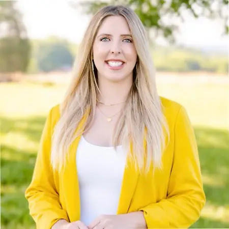 Michele Nieberding, Head of Product Marketing on Influential Women
