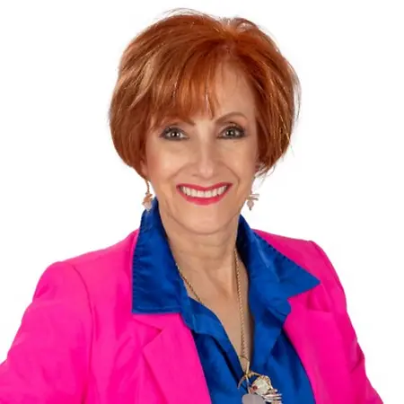 Claudia Herrmann, Director | Minority Outreach on Influential Women