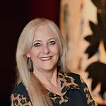 Kelli Dennehey Christina, Chief Executive Officer-International Best Selling Author on Influential Women