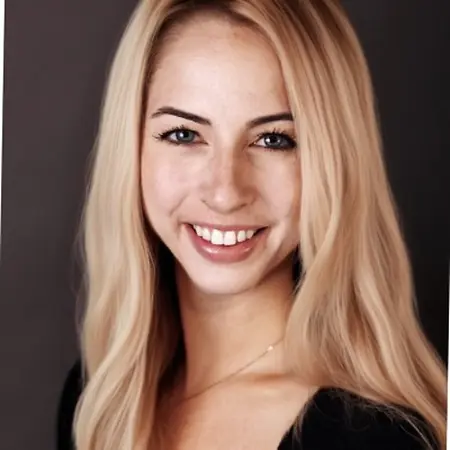Alina Muller, Owner on Influential Women