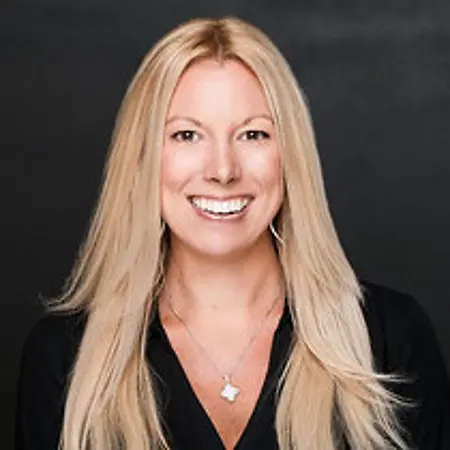 Danielle Damianov, Real Estate Advisor on Influential Women