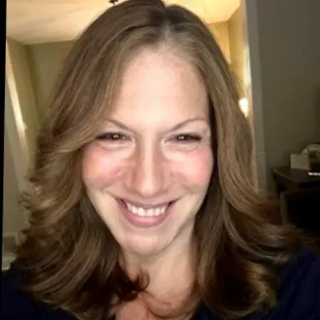 Linda Cammarata, Senior Legal Assistant to the CLO / Legal Department Solutions Lead on Influential Women