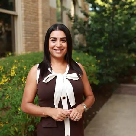 Marie Lackey Esparza, Employee Benefits Consultant on Influential Women