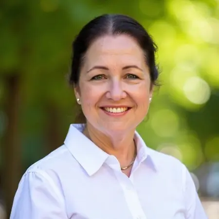 Nicole Smith, Sr Director of Retail on Influential Women