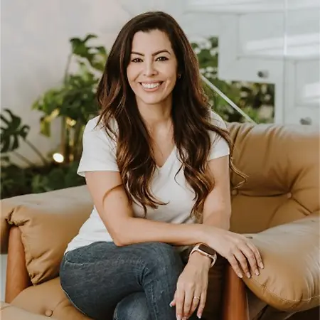 Leandra Magalhaes, Director of Sales and Marketing on Influential Women