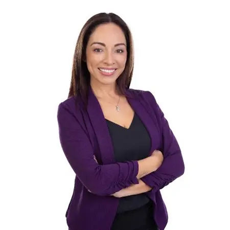 Jazmin Diaz, Chief of Staff, Global Customer Services on Influential Women