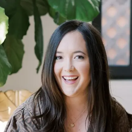 Mary Komick, Personal Stylist/ Founder on Influential Women
