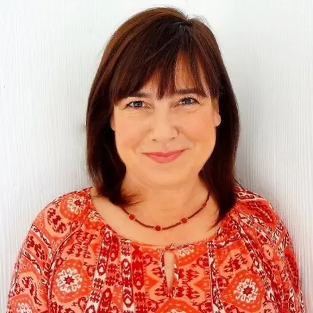 Heidi Smith, Associate Director of Communications & Development on Influential Women