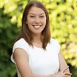 Jacqueline Theise, Senior Manager, Affiliate, Influencer, and Social Marketing on Influential Women
