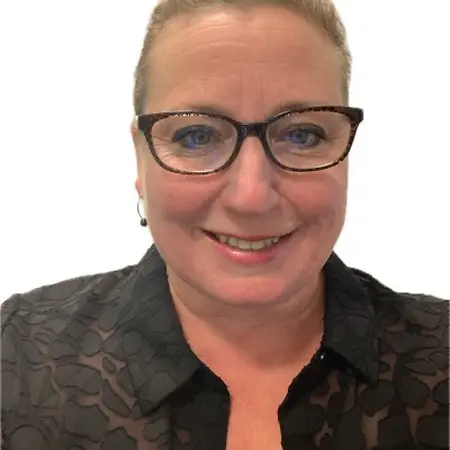 Lauren Lamb, National Sales Recruiter on Influential Women