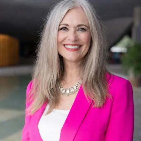 Sandra de Castro Buffington, Lecturer, Harvard Medical School - Media and Medicine Online Certificate Program on Influential Women