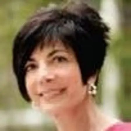Lisa Oswald, SVP and Global Head of Customer Service on Influential Women