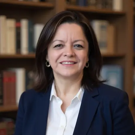 Lisett Valle, Director Of Accounting on Influential Women