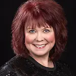 Wendy April Dalpez, Franchise Business Owner and Career Ownership Coach on Influential Women
