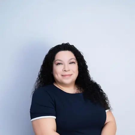 Lauren Ramon, Business Manager on Influential Women