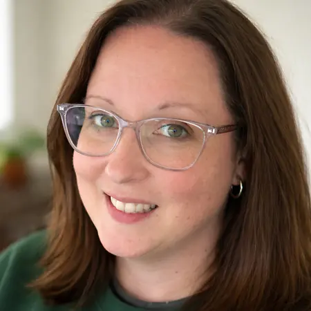 Amanda Lopez, Office Manager on Influential Women