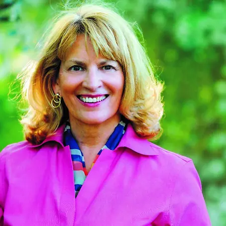 Karen s Walch, Social Intelligence Lab on Influential Women