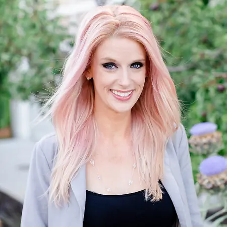 Holly Sanneman, Founder on Influential Women