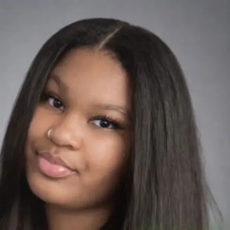 Simara Jenkins, Social Media Marketing Specialist on Influential Women