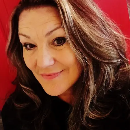 Rhonda Leland, Education Assistant on Influential Women