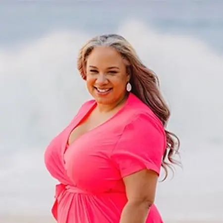 Marisa Flores, Owner + Lead Planner on Influential Women