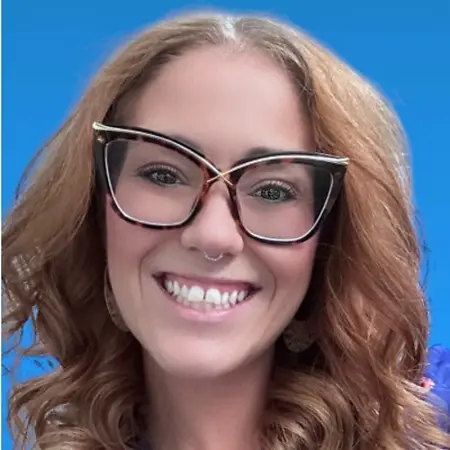 Lauren Vance, Epic Patient Access Principal Trainer on Influential Women