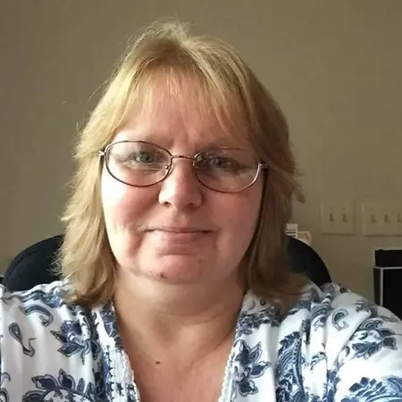 Dorinda Sperry, Senior Accountant on Influential Women
