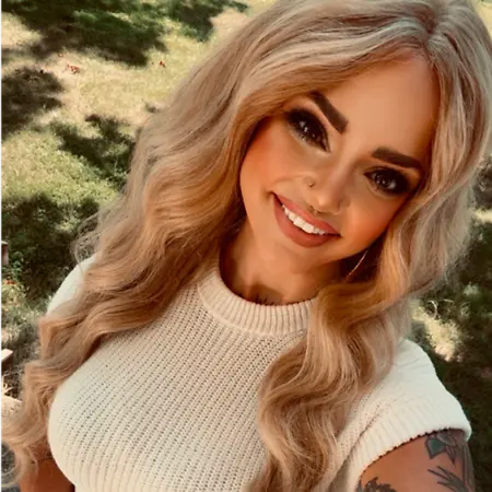 Rae Hoskins