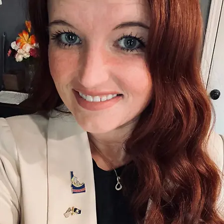 Carolyn Fanning, AFE, APIR