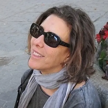 Cyndi Bemel, Legacy Archivist | Preserving Family Histories & Personal Legacies on Influential Women