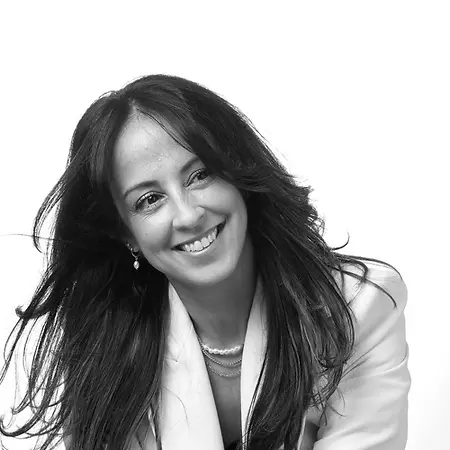 Rosa Lia Cannone, Freelance Creative/Art Director on Influential Women