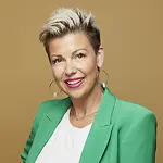 Rachel Kellogg, Executive Growth Leader & Brand Strategist on Influential Women
