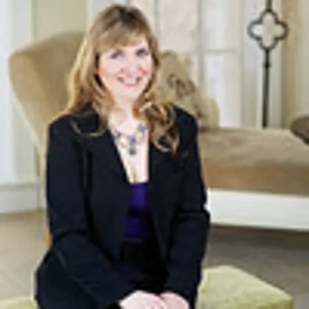 Lindsay Joule, Senior Sales Manager on Influential Women