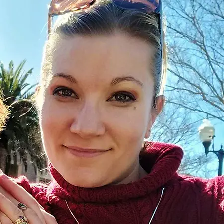 Machelle Gavron, Adjunct Professor on Influential Women