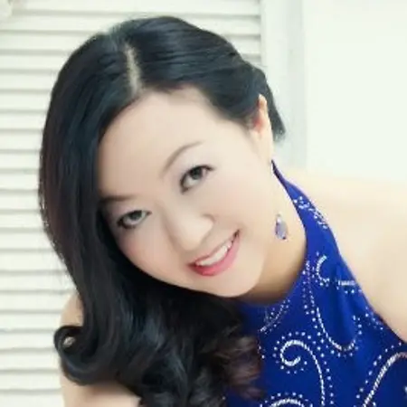 Lynn Tang