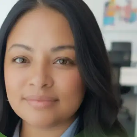 Mari Palomino, Notary Public & Agent on Influential Women