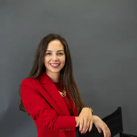Gordana Vincic, MSW, RYT, CSSW