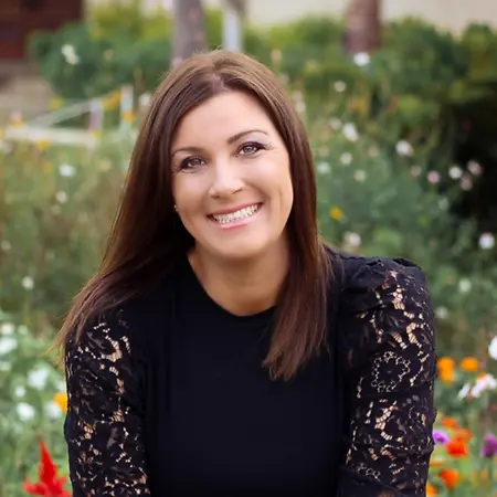 Dr. Allison Brownlee, Founder and Clinical Director on Influential Women