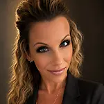 Lauren Hull, Marketing and Events Coordinator on Influential Women