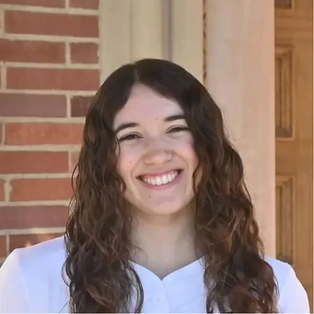Jasmine Estrada, Reader on Influential Women