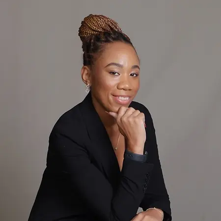 Ashley Farrer, Audit Director - Head of Financial Crimes Audit Regulatory  Issue Validation on Influential Women