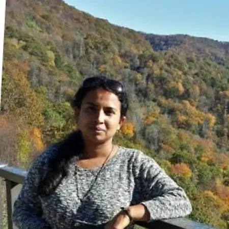 Smita Nair, Service Consultant on Influential Women