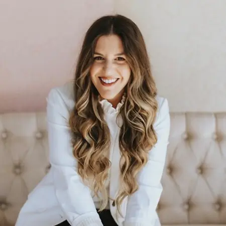 Taylor Dias Foundas, Consultant on Influential Women